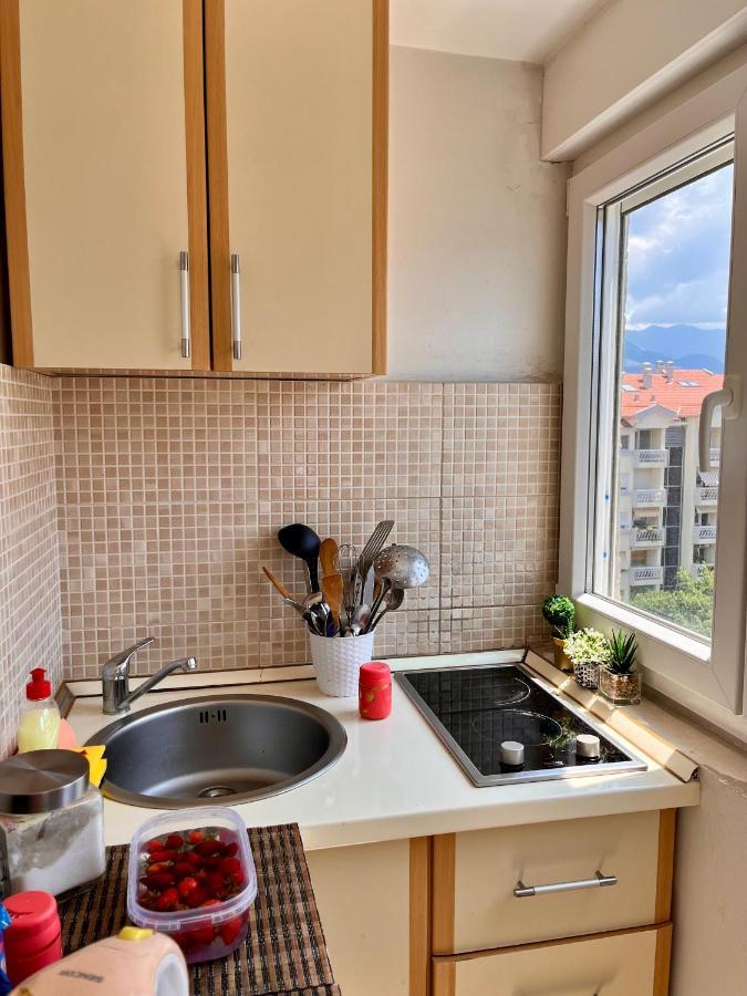 Mint Apartment 蒂瓦特 外观 照片